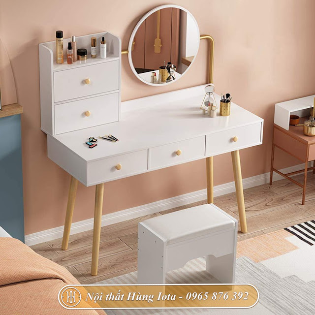Bàn trang điểm Hàn Quốc nhỏ gọn thịnh hành hiện nay