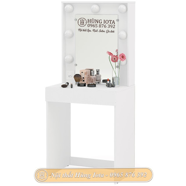 Bàn trang điểm mini gương hình vuông có đèn