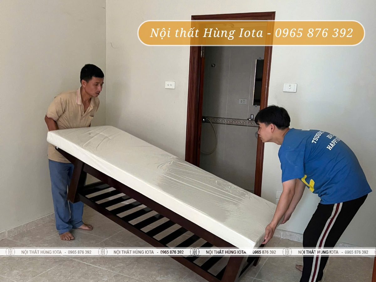 Lắp đặt giường massage bấm huyệt gỗ sồi cho Cánh Sen Hồng ở Hoàng Quốc Việt
