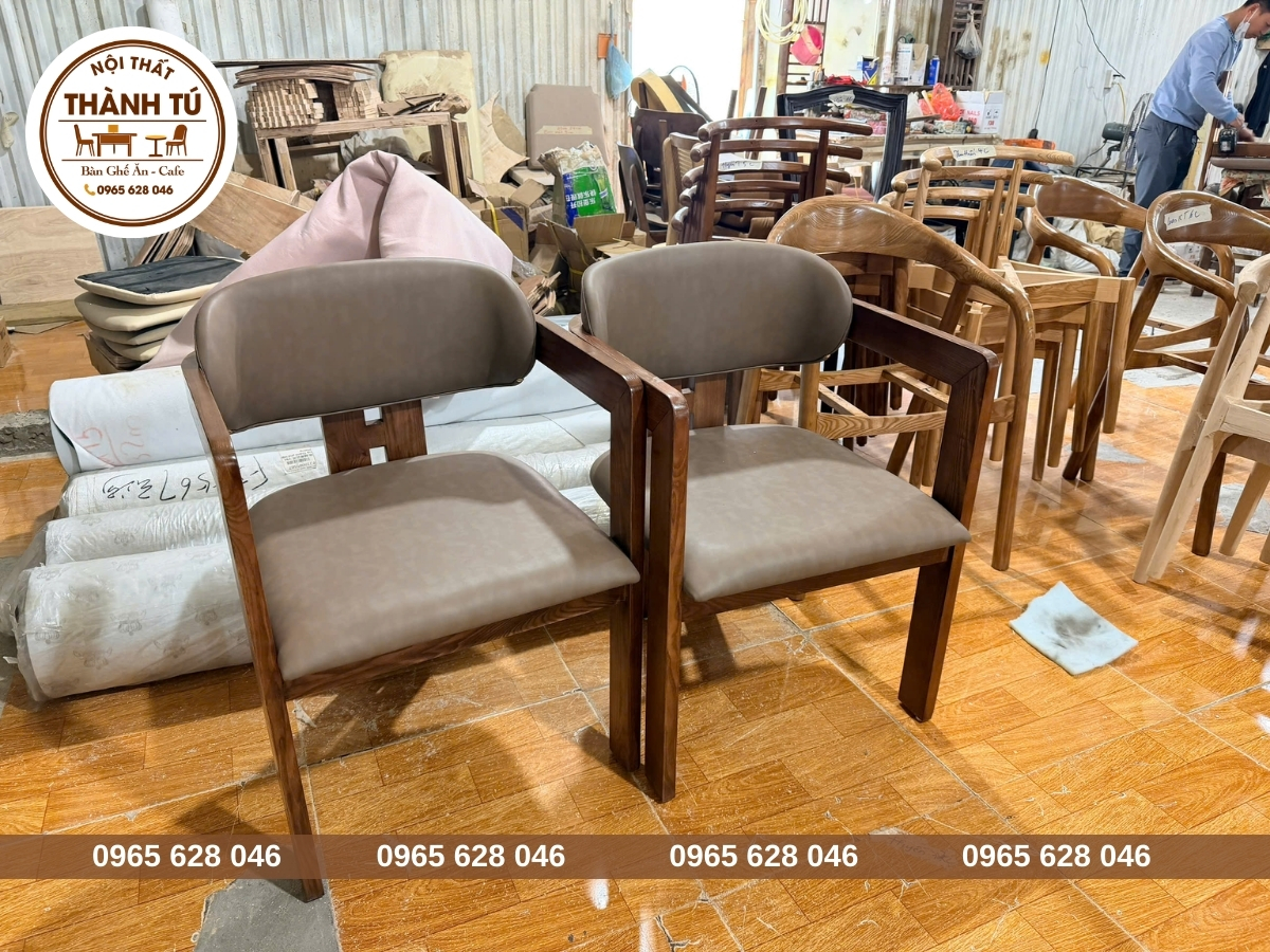 Bàn ghế ăn gia đình ở Nam Định