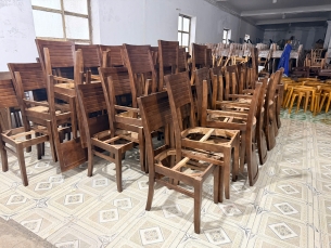 Thumb bàn ghế ăn ở Đồng Nai