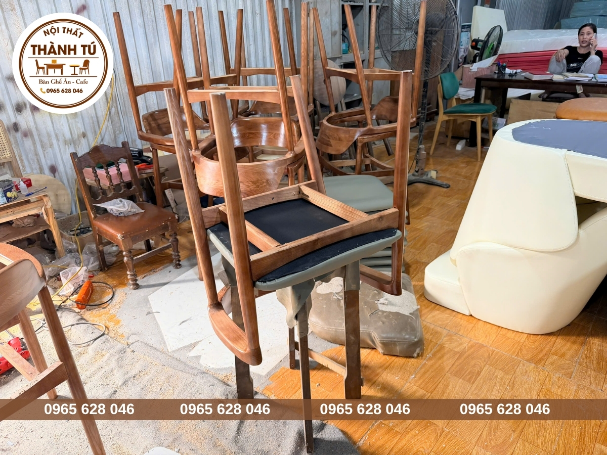 Bàn ghế trà sữa ở Đắk Nông gỗ cao cấp