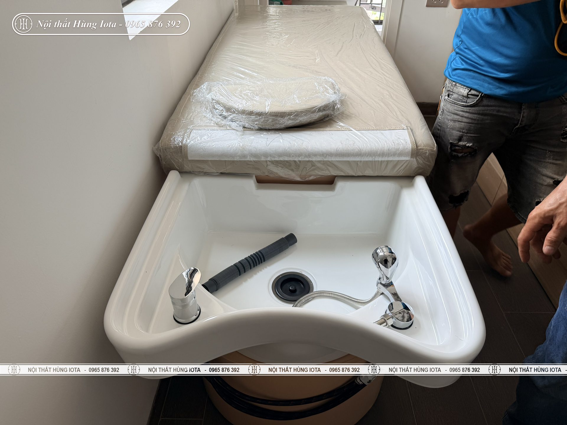Giường Gội Đầu Massage Gia Đình Cao Cấp Lắp Đặt Tại Long Biên