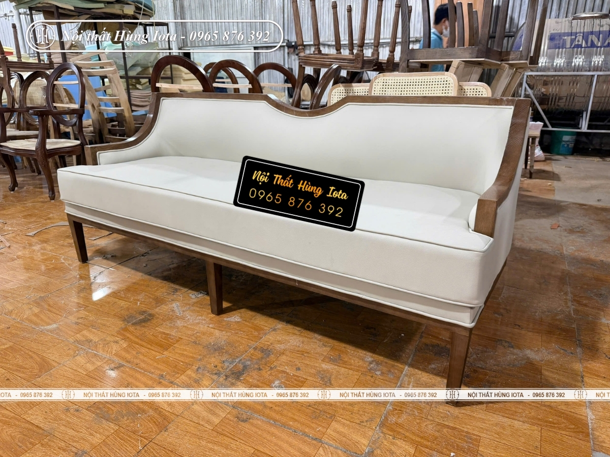 Ghế sofa khung gỗ bọc da