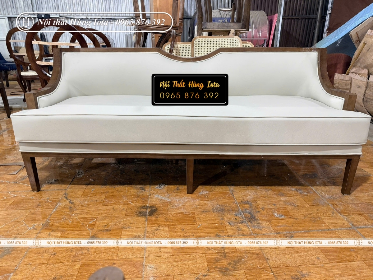 Sofa khung gỗ bọc da cao cấp màu be nhẹ nhàng