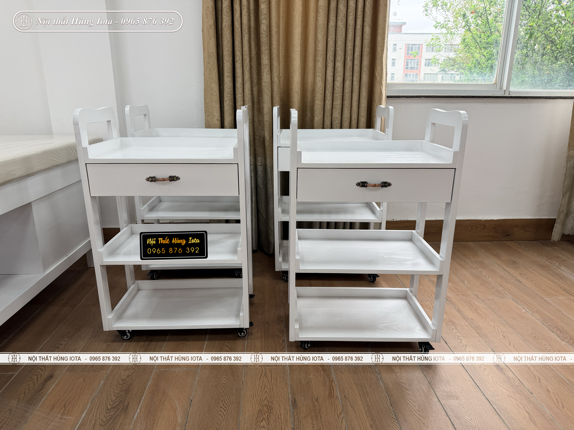 Xe đẩy spa ở Đông Anh – Mẫu xe gỗ có bánh xe